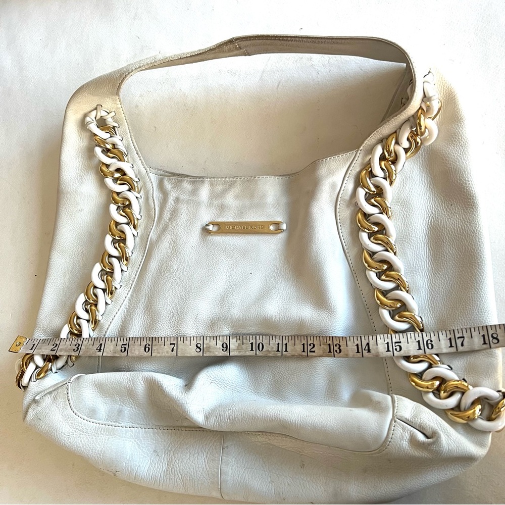 Michael Kors White Leather Shoulder Bag - Picture 8 of 10